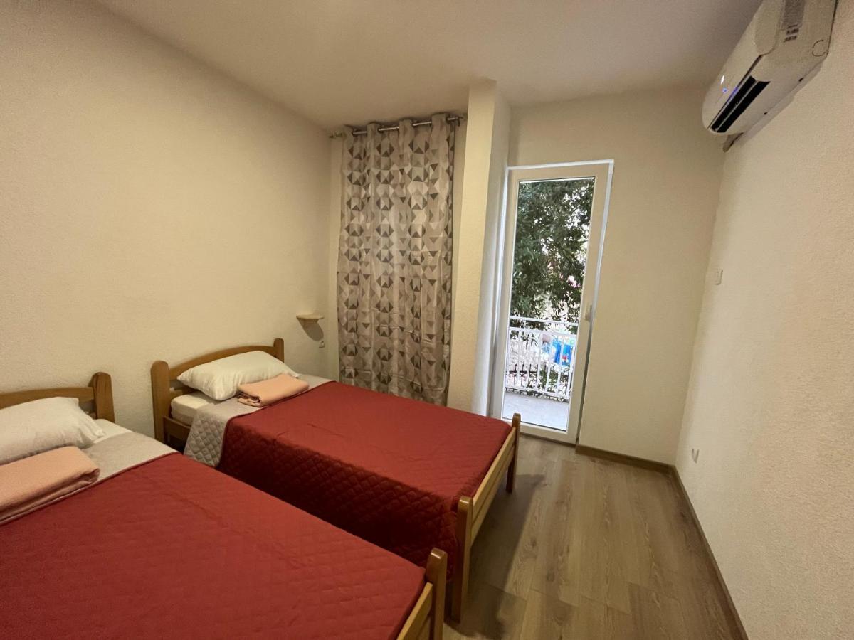 Seaadrik Apartman Bar Kültér fotó